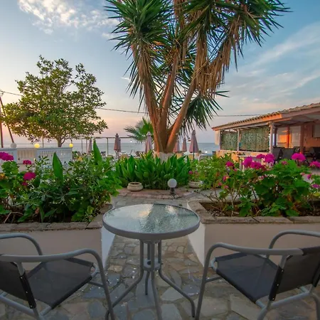 Agoulos Apartmanhotel Argászi