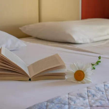 Agoulos Hotel apartamentowy Argassi