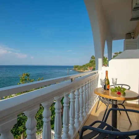 Agoulos アルガッシ