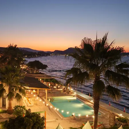 Apart-hotel Agoulos 3*
