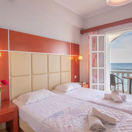 Agoulos Aparthotel 3*