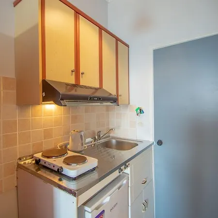 Apart Otel Agoulos